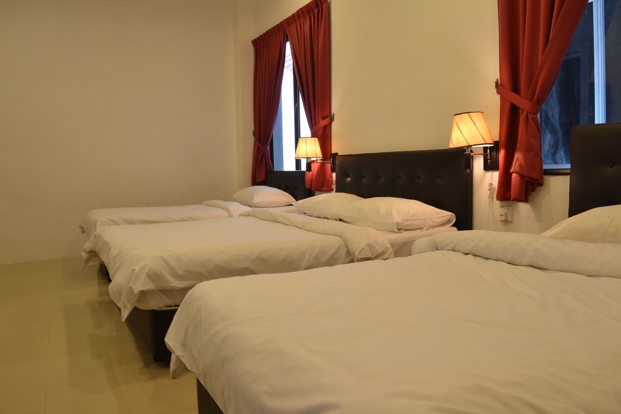 Mutiara Penthouse Hotel Kota Bharu Exterior foto